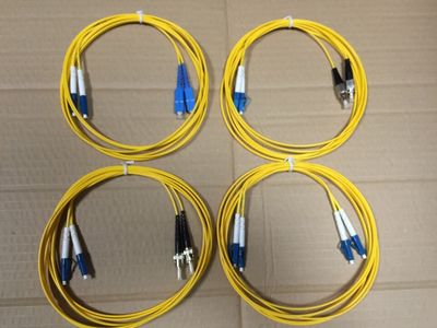 光纖跳線在電子電工儀器領(lǐng)域的應(yīng)用與選擇 多模與單模詳解